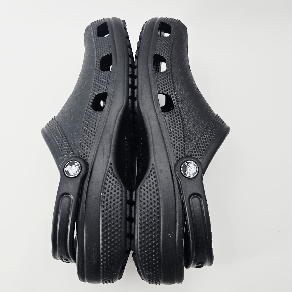 CROCS Black  Size Men 8- Women Unisex10 Slip-on Waterproof Shoes - Picture 4 of 6